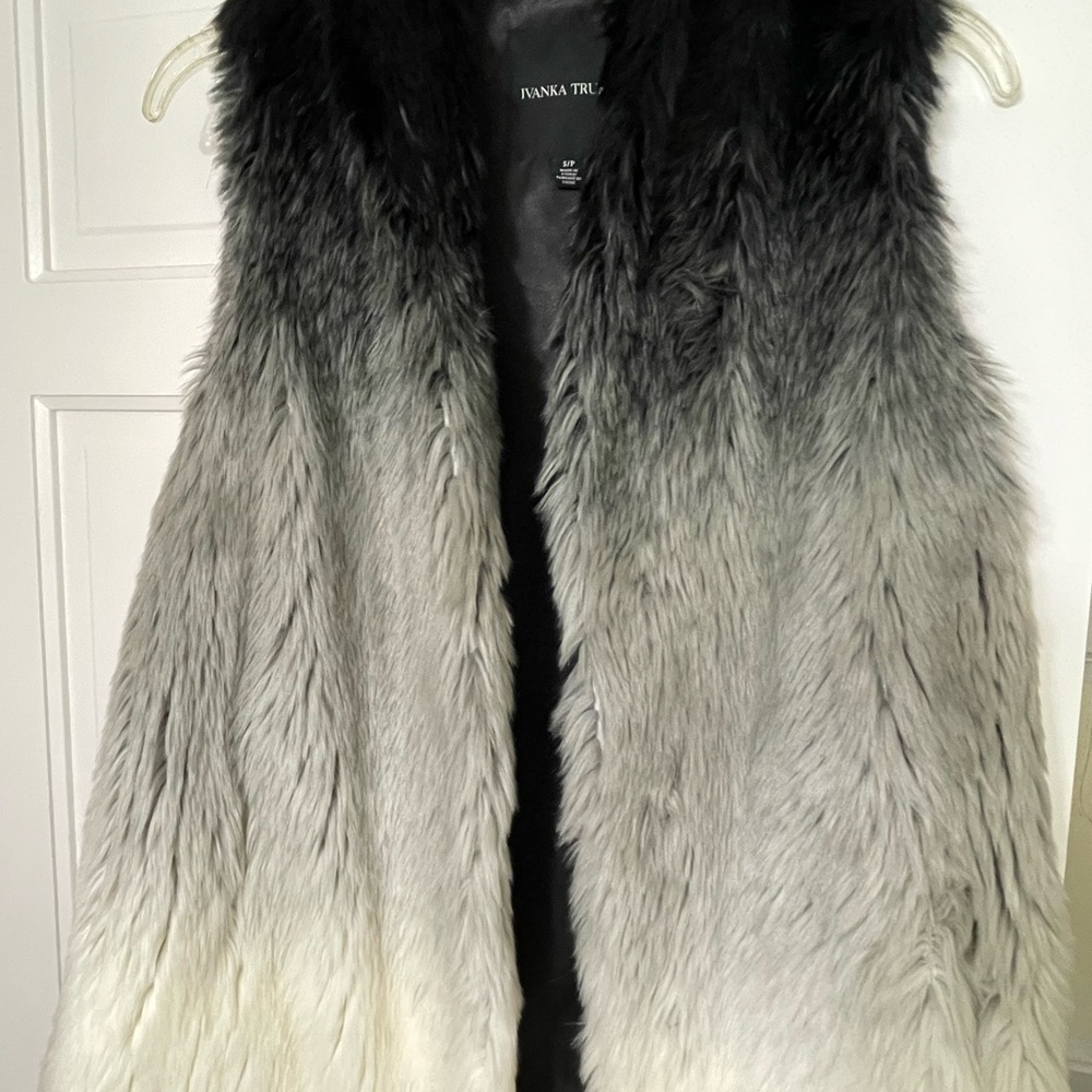 Brand new Ivanka Trump Ombre Faux Fur Vest